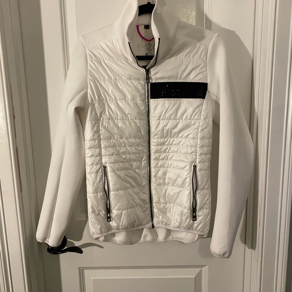 NWT Skea Limited White Black Luxury Ski Jacket